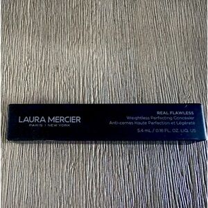 Laura Mercier Real Flawless Weightless Perfecting  Concealer